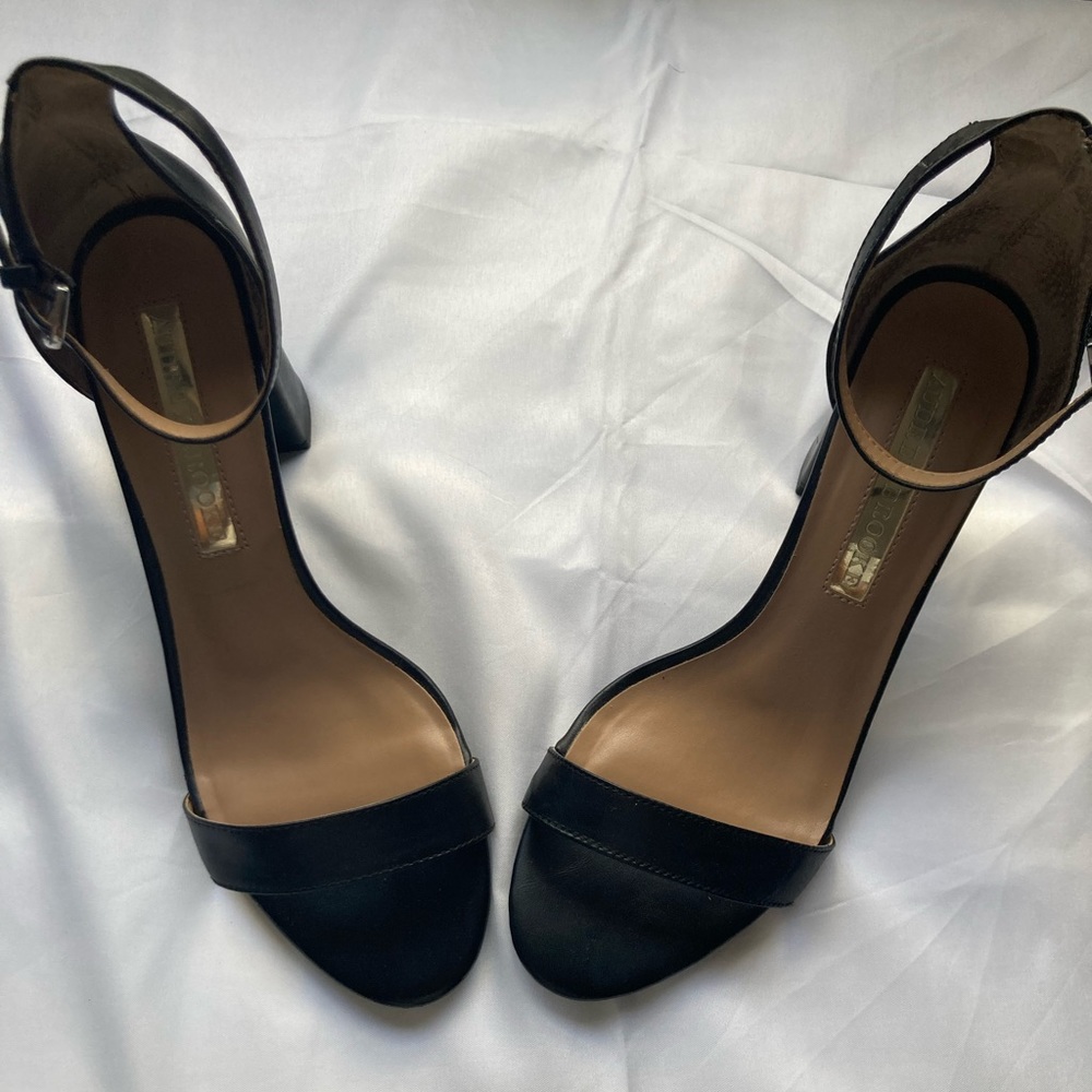 Bundle/combo (Dress and shoes) - Picture 4 of 13